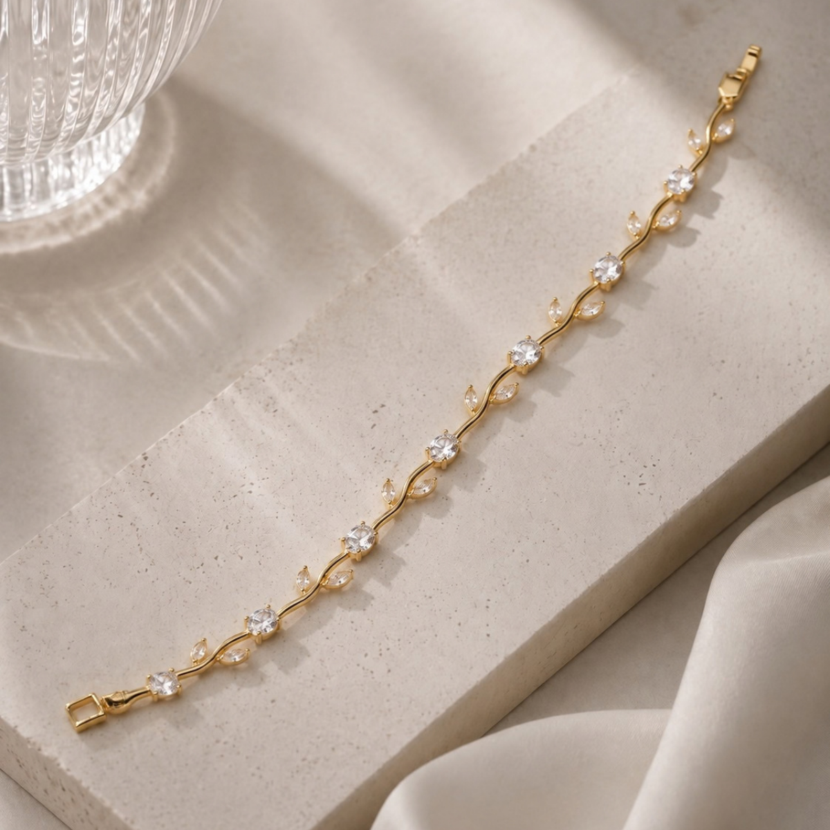 Pearl Tulip Bracelet